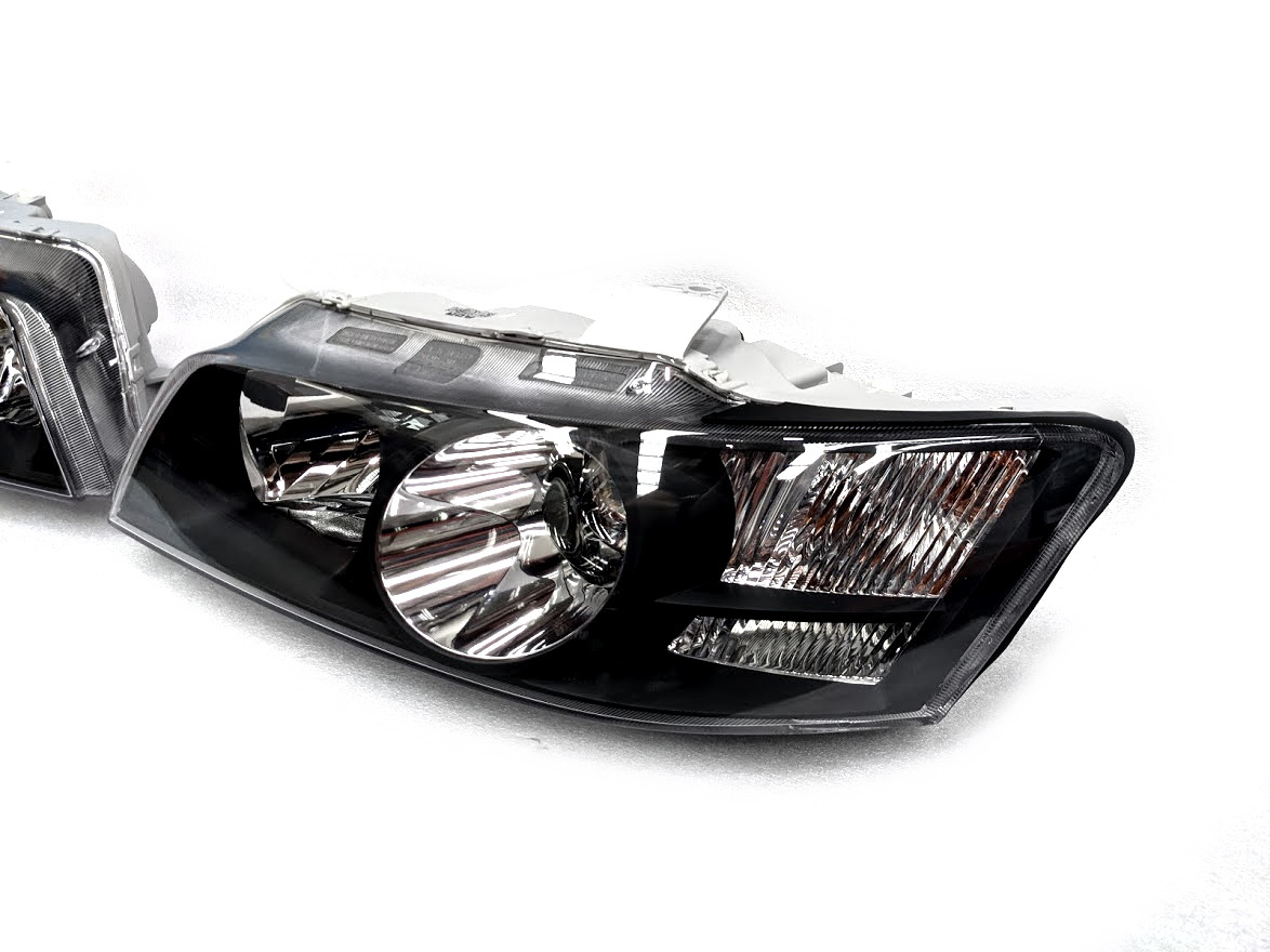 Genuine Holden Caprice WK WL Left & Right Headlamps Black HSV Grange