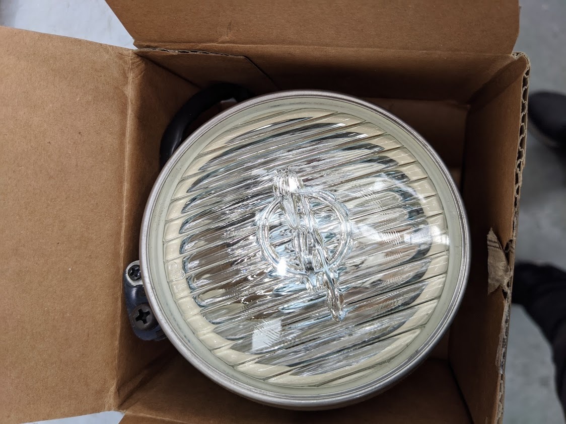 Genuine Holden Fog Lamps / Driving Lamps for VX VU VY SS S Genuine Pair ...