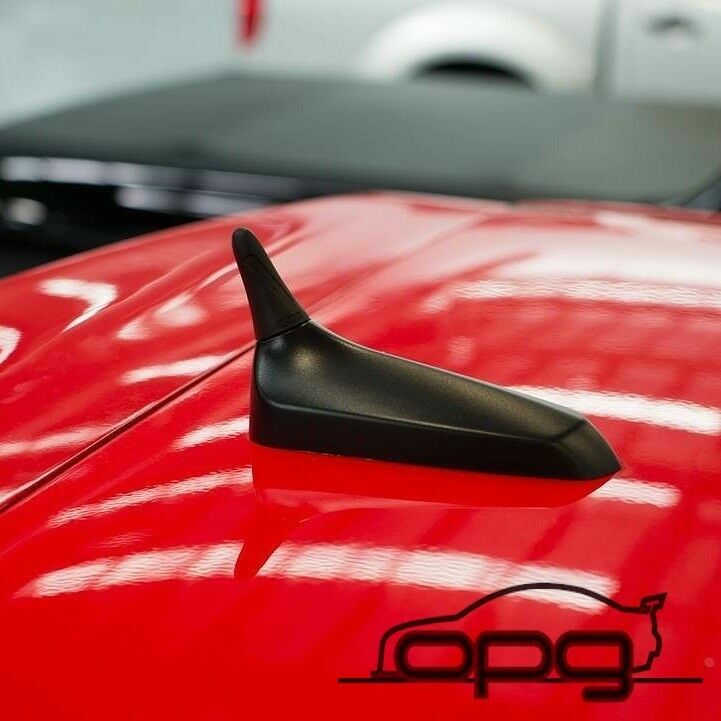 thumbnail image 2 of ONEX Short Bee Sting Antenna - 5cm Black For VF HSV Walkinshaw (Base Not Included) 2 of 5
